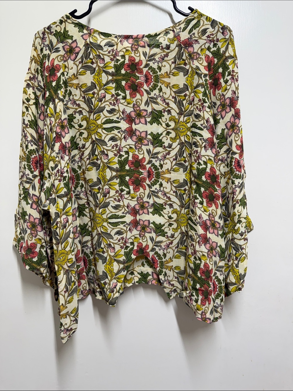 Floral Scoop Neck Tunic in Cream, Green & Pink - Picture 3 of 3